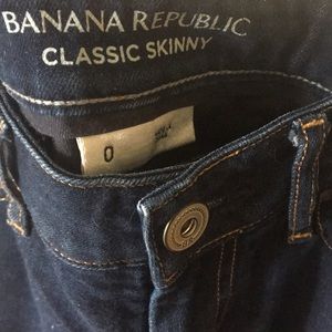 Banana Republican Skinny Jeans with Zipper Ankle
